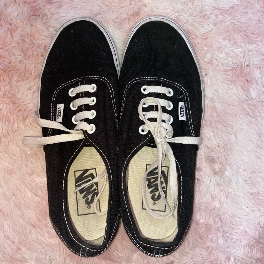 Black and white classic vans